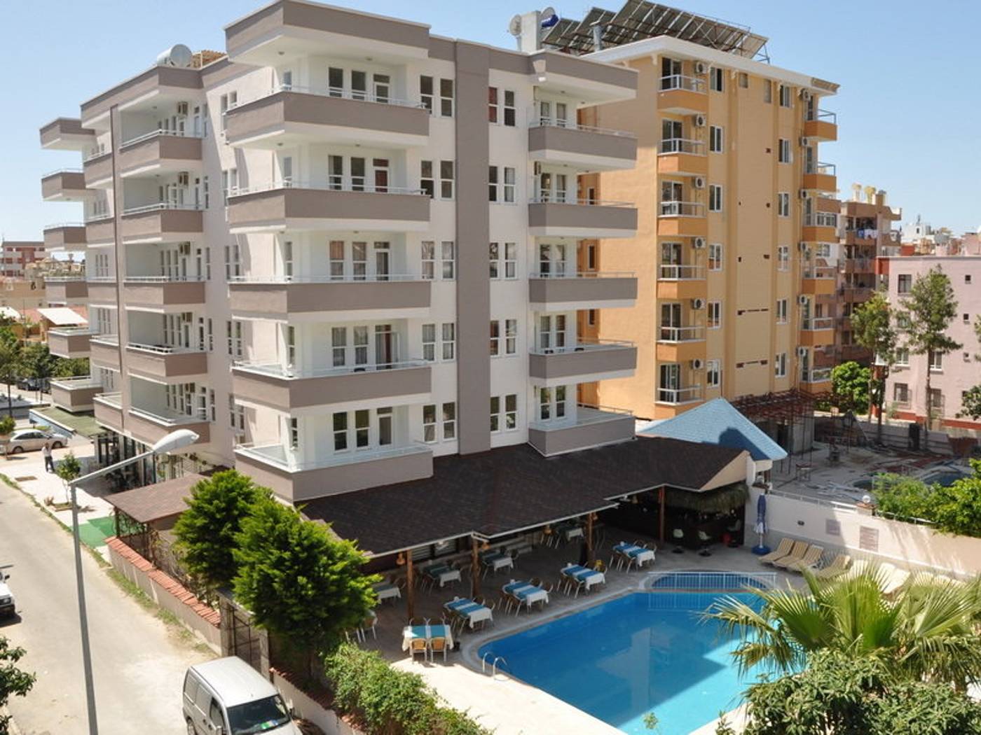 Kleopatra-South-Star-Pool-1