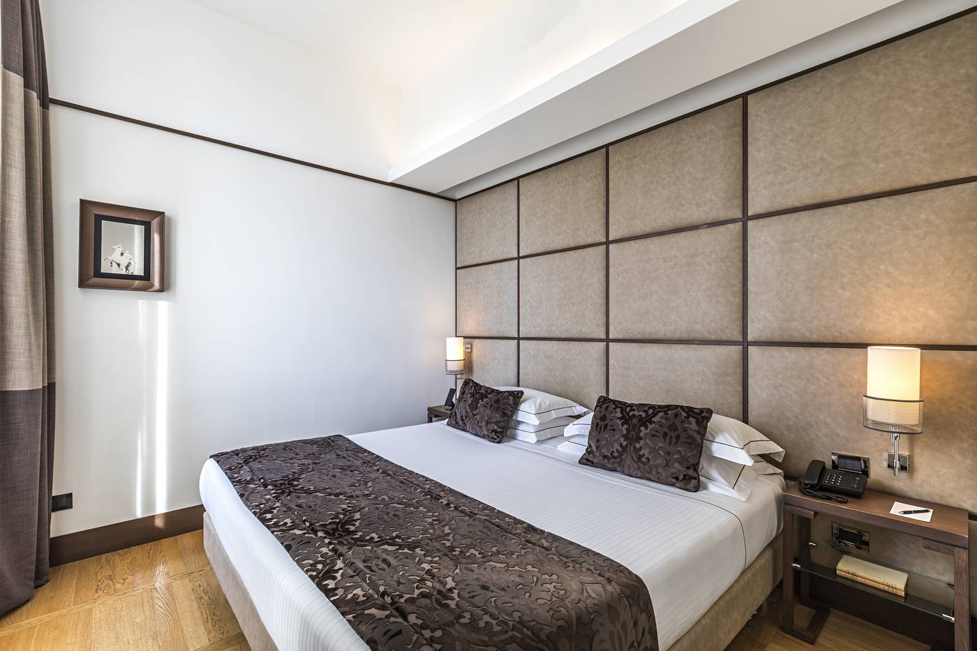 The-Independent-Room-13