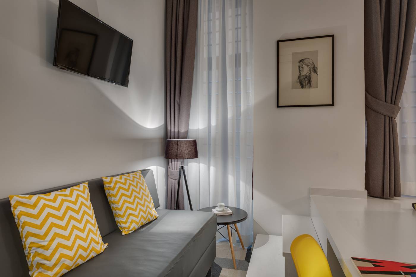 Navona-Theatre-Hotel-Room-22