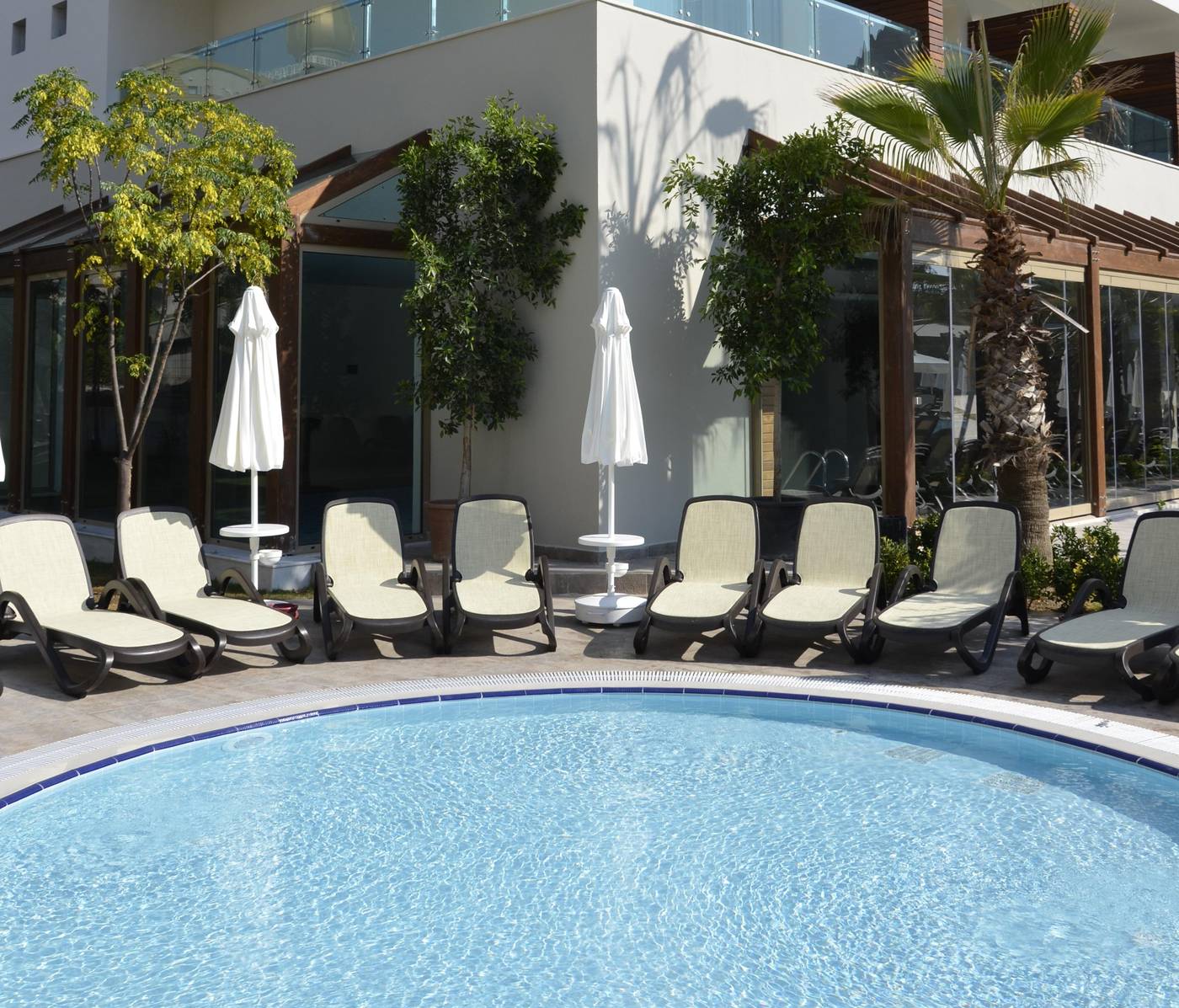 Port-Side-Resort-Pool-11