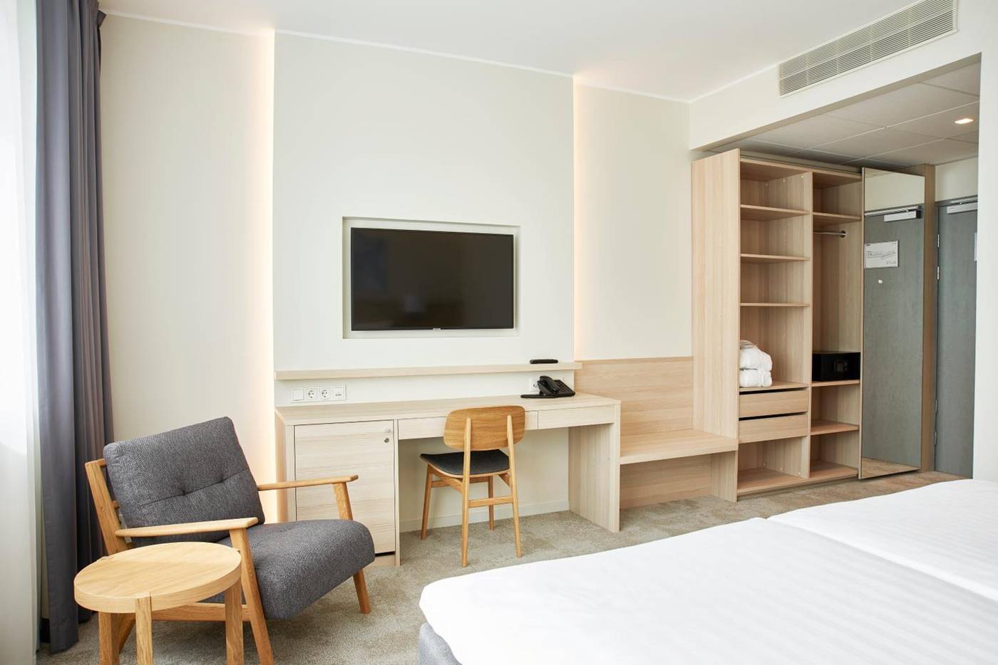 Tallink-Spa---Conference-Hotel-General-view-36