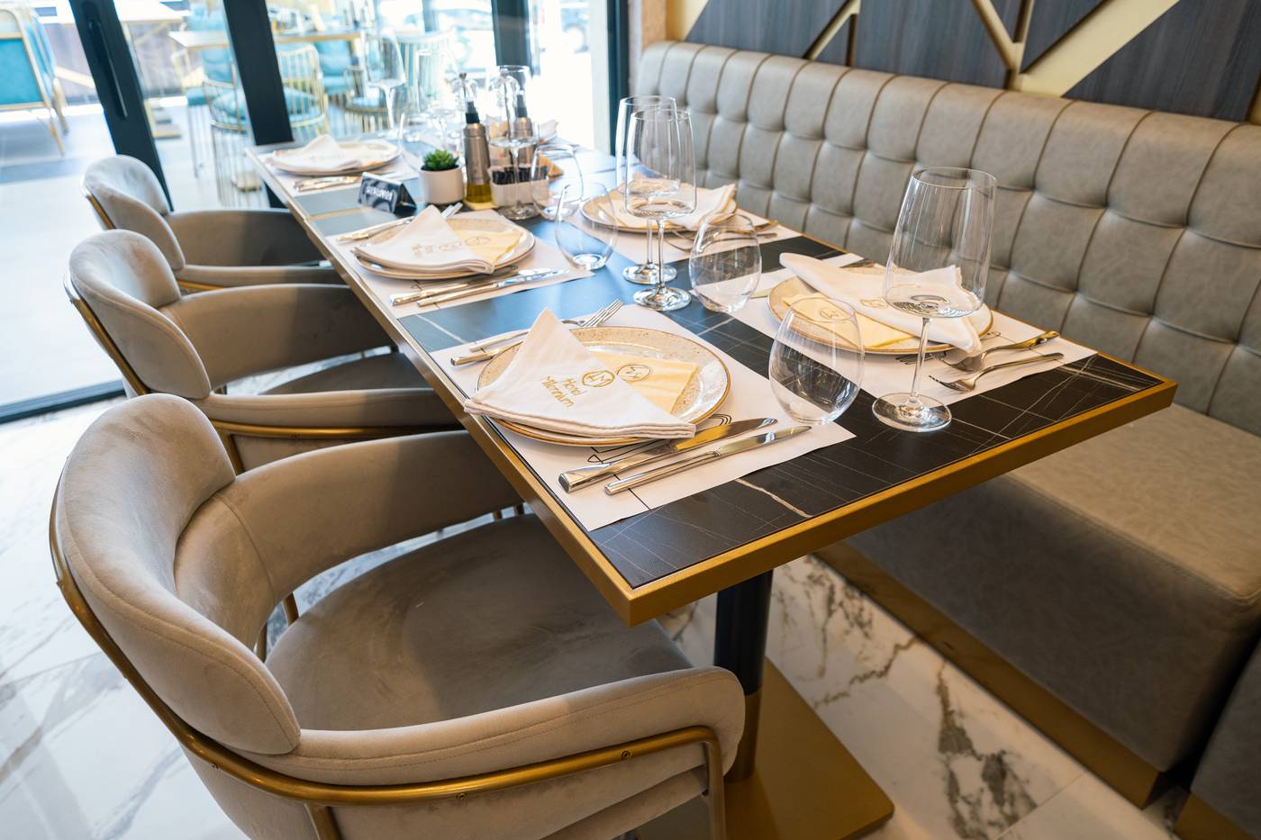 Hotel-Millennium-Restaurant-42