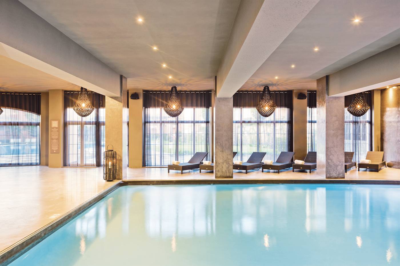 Marble-AMA-Andalucia-Pool-63