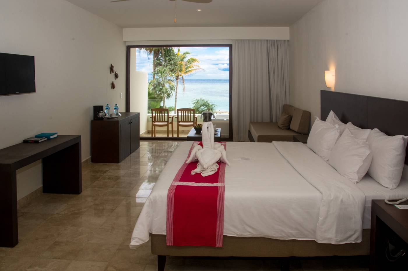 Akumal-Bay-Beach---Wellness-Resort-Room-16
