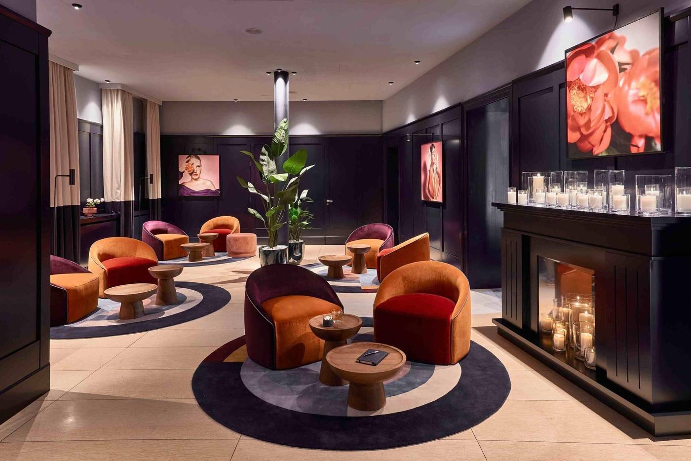 Falkensteiner-Hotel-Maria-Prag-Lobby-3