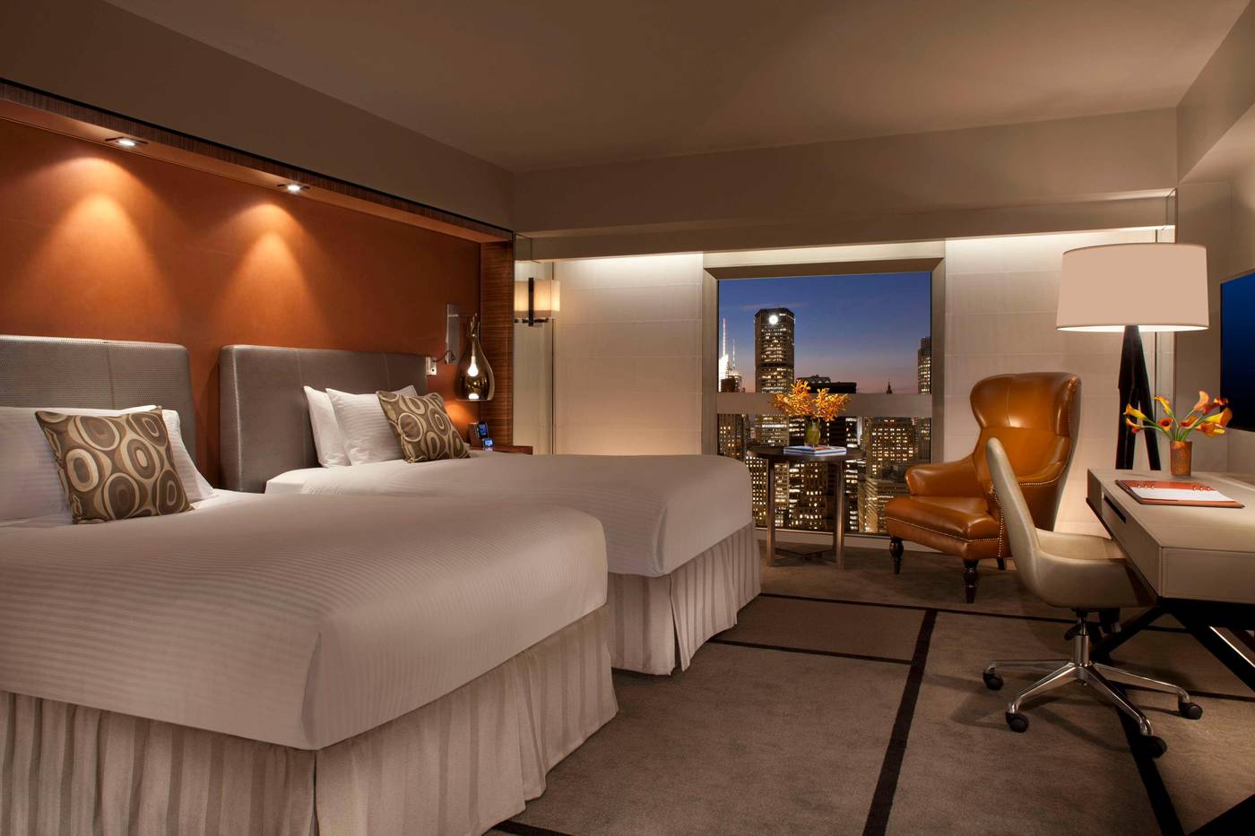 Millennium-Hilton-New-York-One-UN-Plaza-Room-50