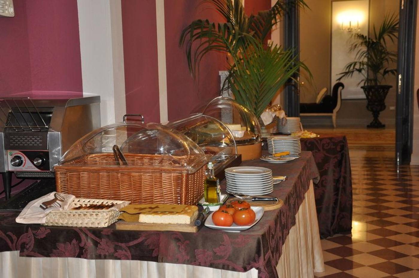 San-Luca-Palace-Restaurant-23