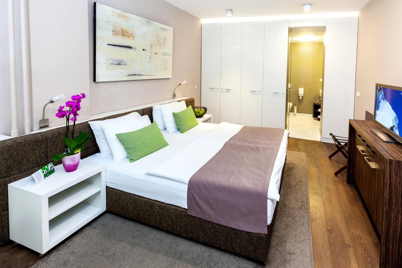 Hotel Adresa-Serbia-Belgrade-Room-10