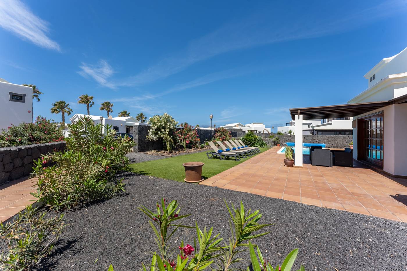 Villas-Coral-Deluxe-General-view-11