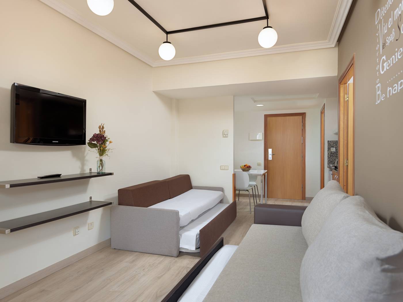 H10-Mediterranean-Village-Room-21