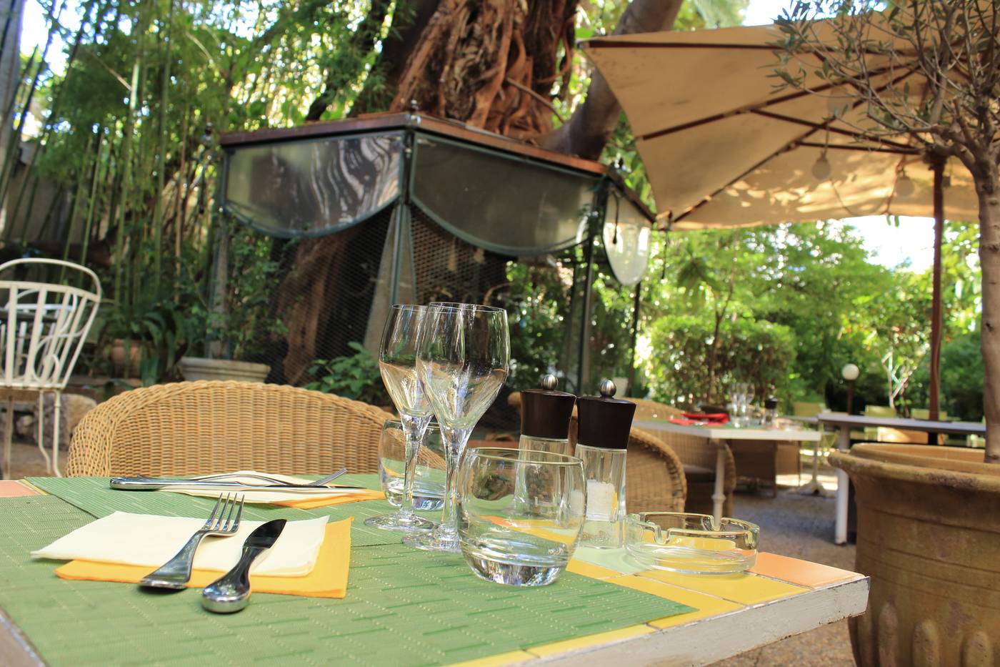 Hotel-Windsor-Restaurant-12