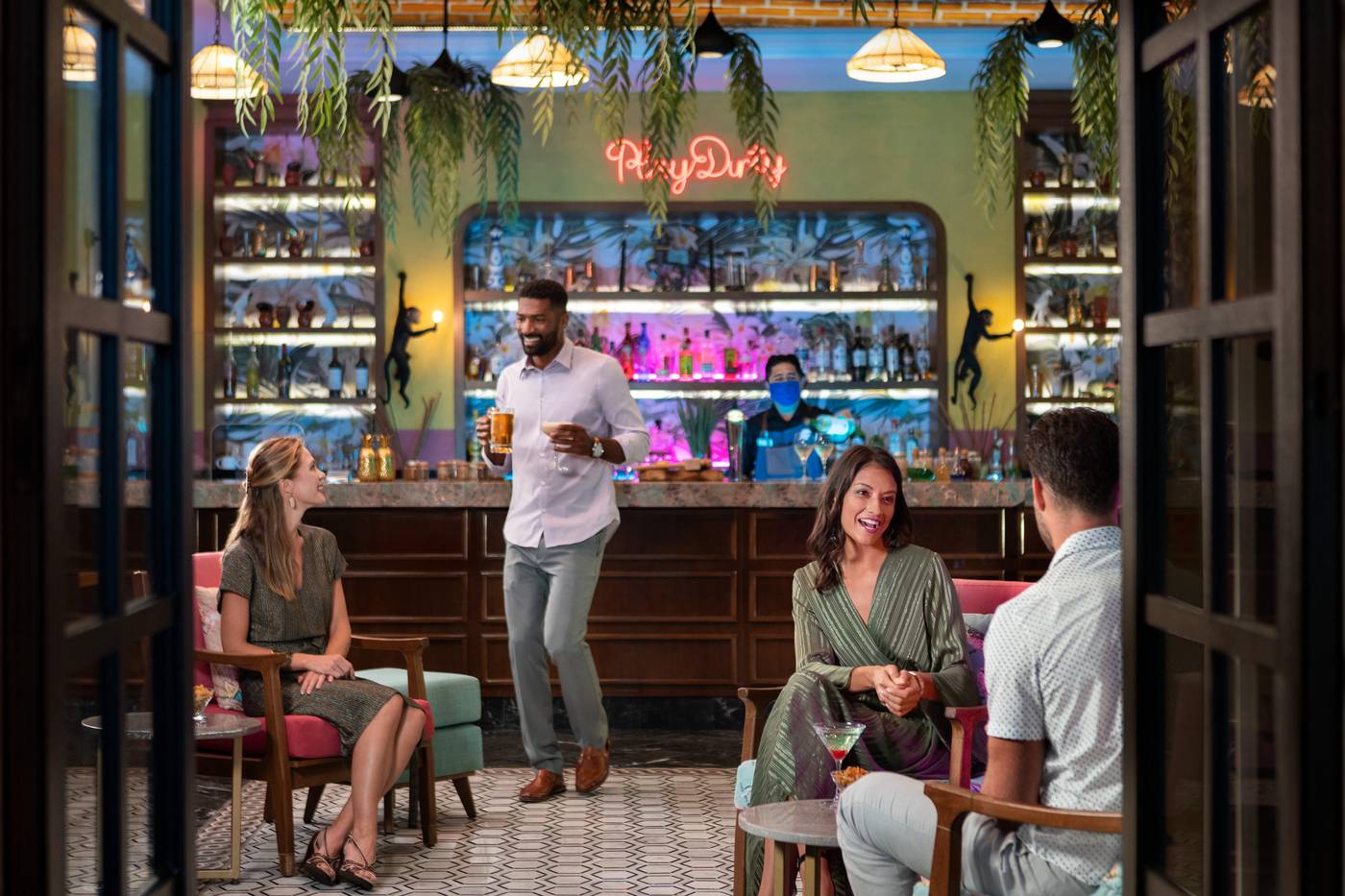 Hilton-Playa-del-Carmen-All-inclusive--The-Royal--Bar-101