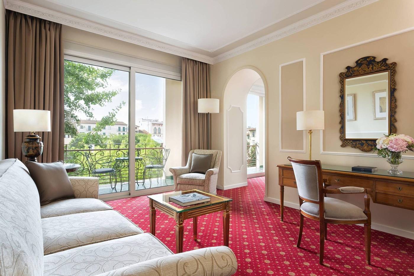 Autograph-Collection-Sina-Villa-Medici-Room-31