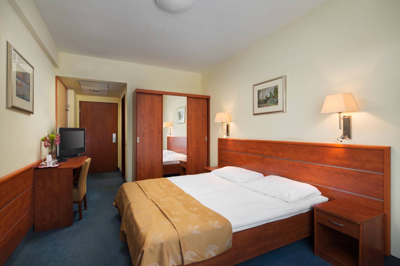 Benczur-Hotel-Room-15