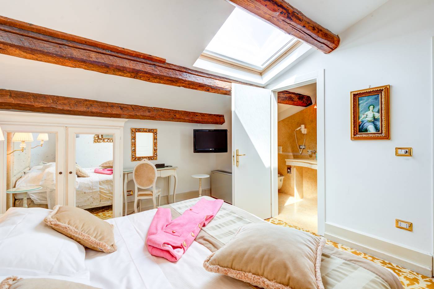 Al-Duca-Venezia-Room-5