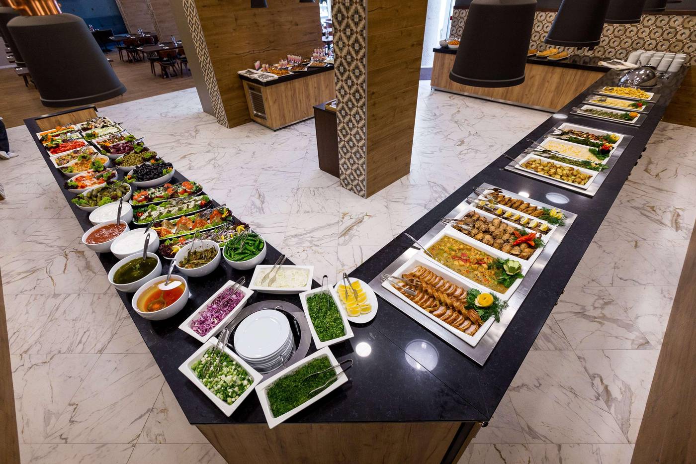 Best-Western-Plus-Premium-Inn-Restaurant-30