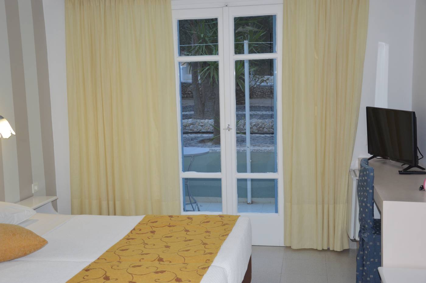 Villa-Olympia-Room-30