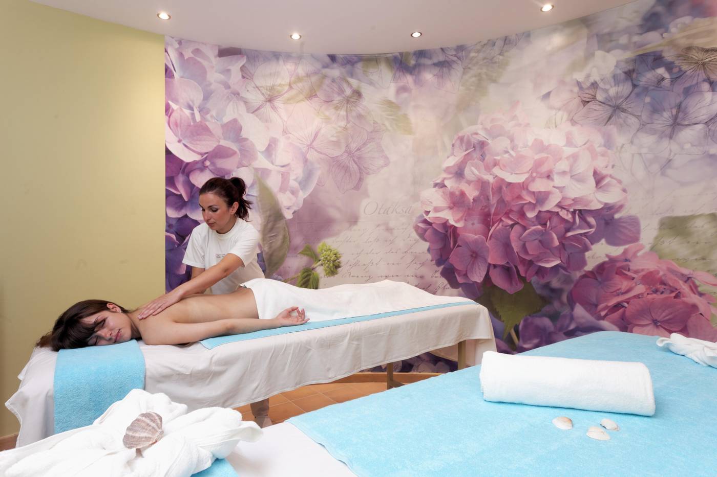 Kristal-Sports-and-Entertainment-46