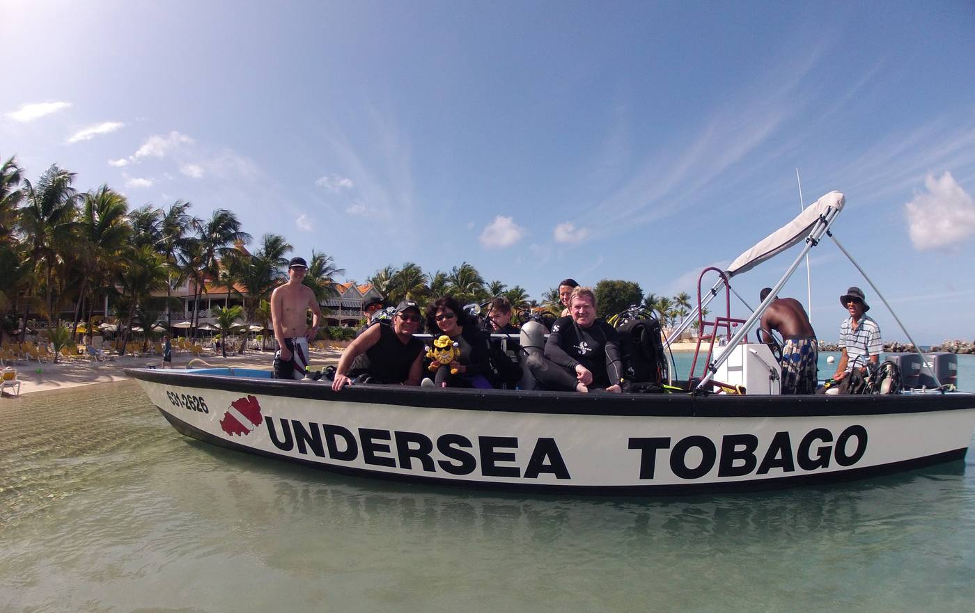 Coco-Reef-Resort-and-Spa-Sports-and-Entertainment-21