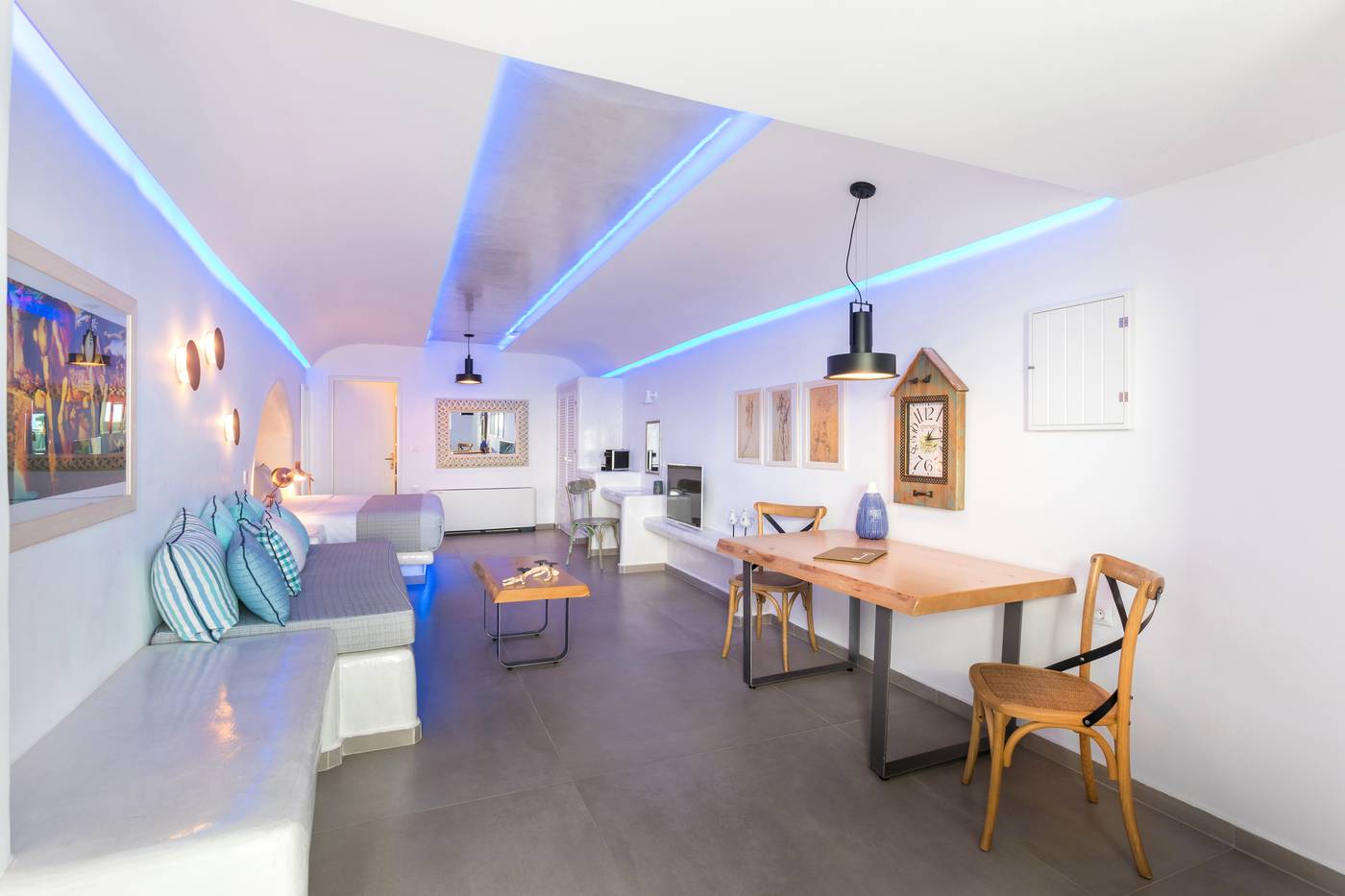 Secret-Legend-Suites-Room-24