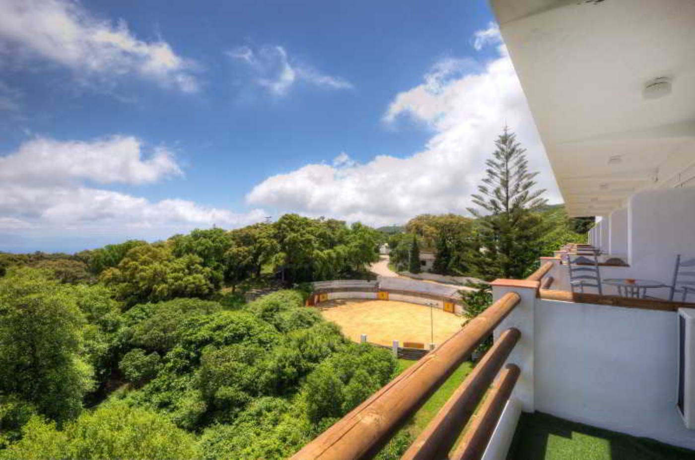 Meson-de-Sancho-Terrace-7