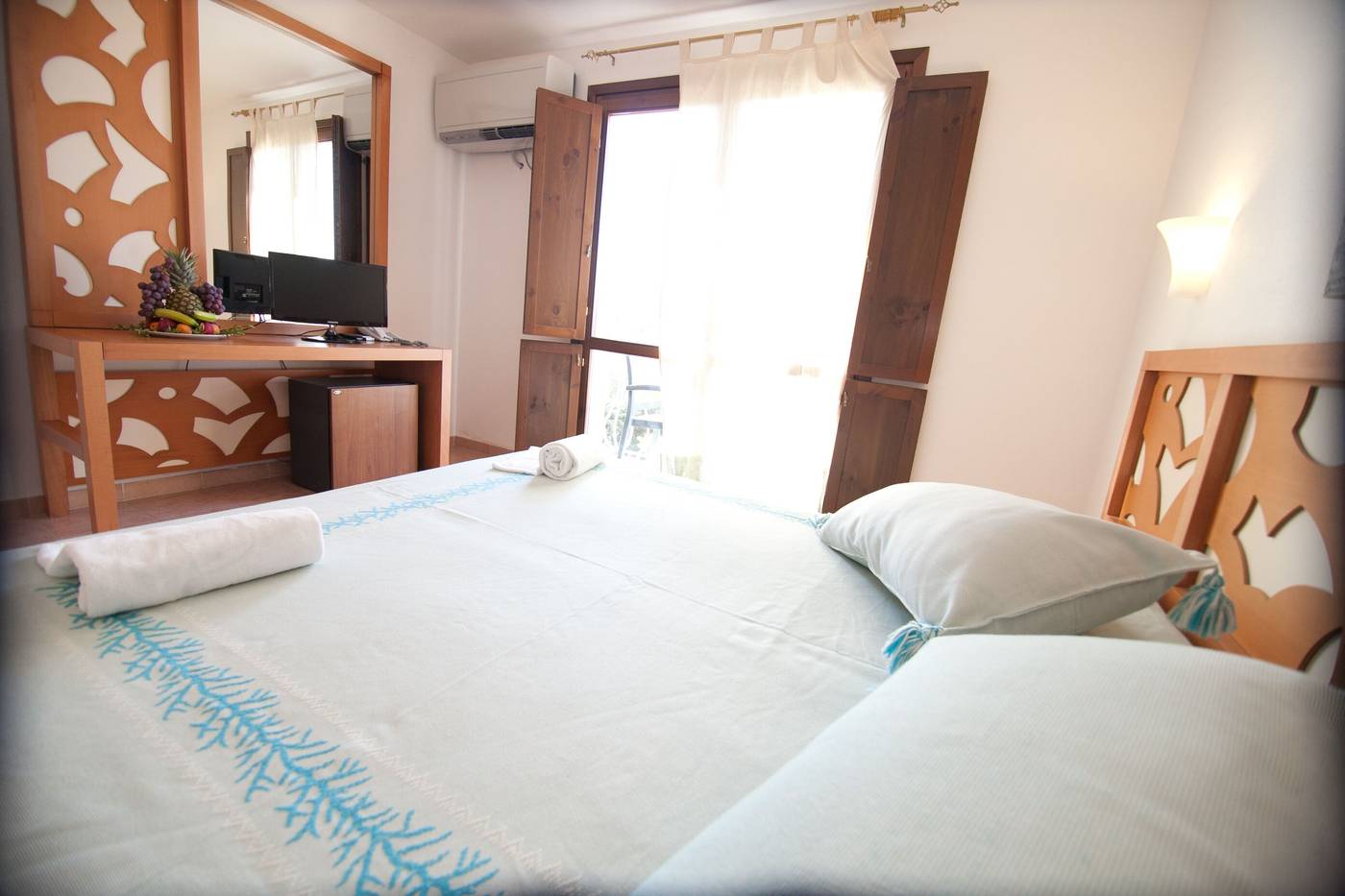 Club-Esse-Gallura-Beach-Village-Room-32