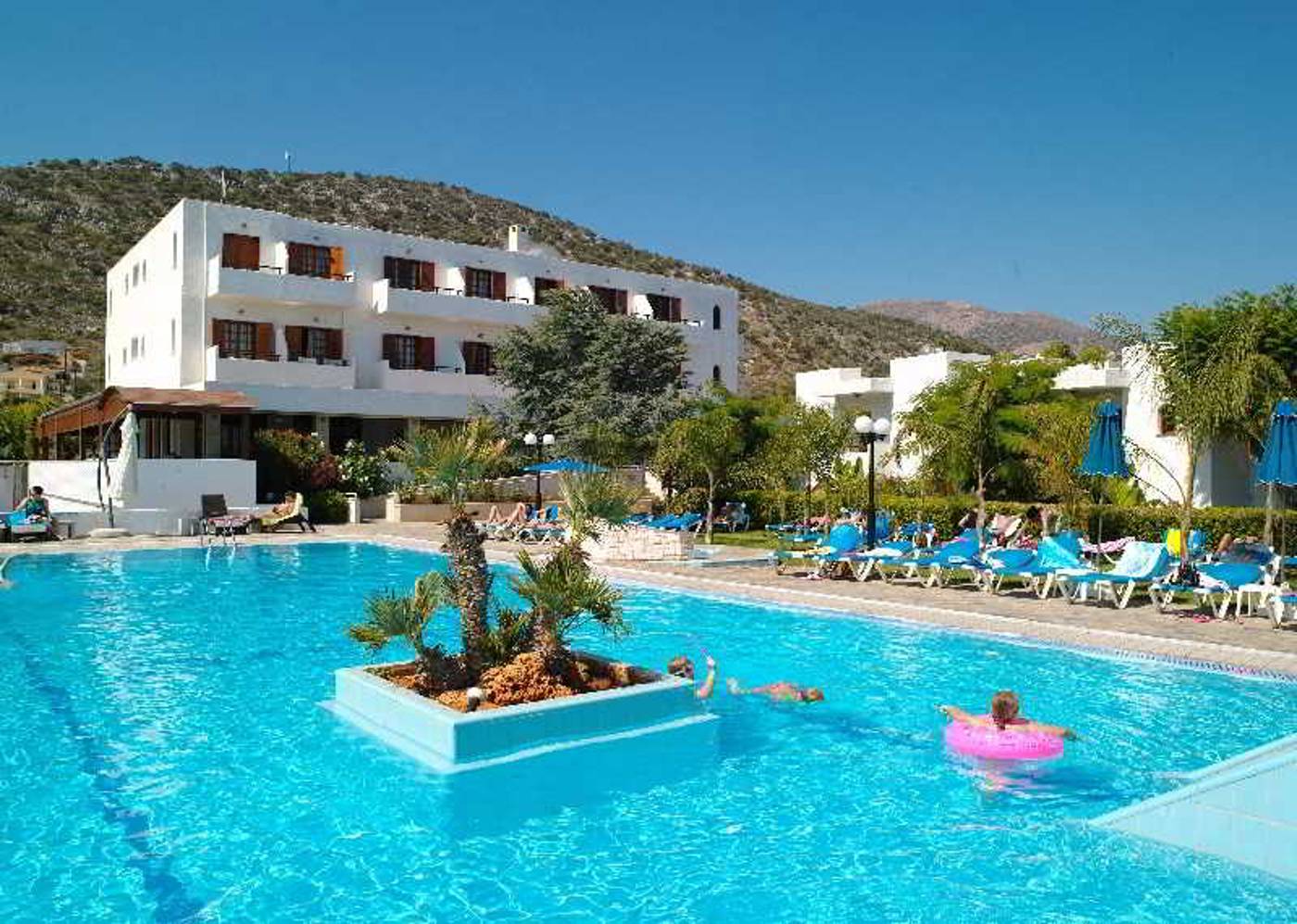 smartline-Kyknos-Beach-Pool-8