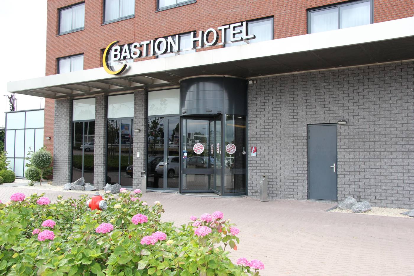 Bastion Hotel Vlaardingen-Netherlands-VLAARDINGEN-General view-1