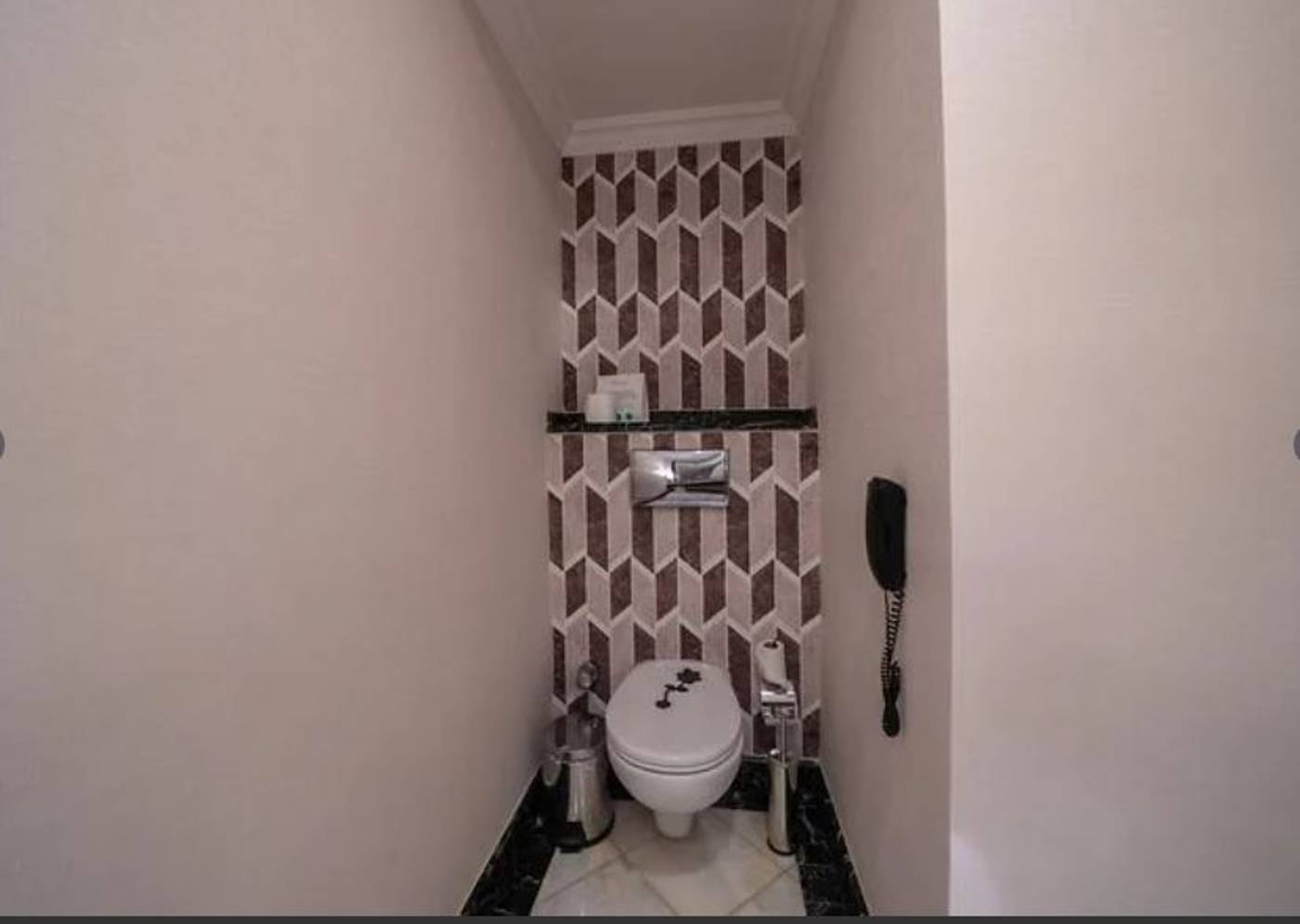 The-Norm-Oriental-Room-41