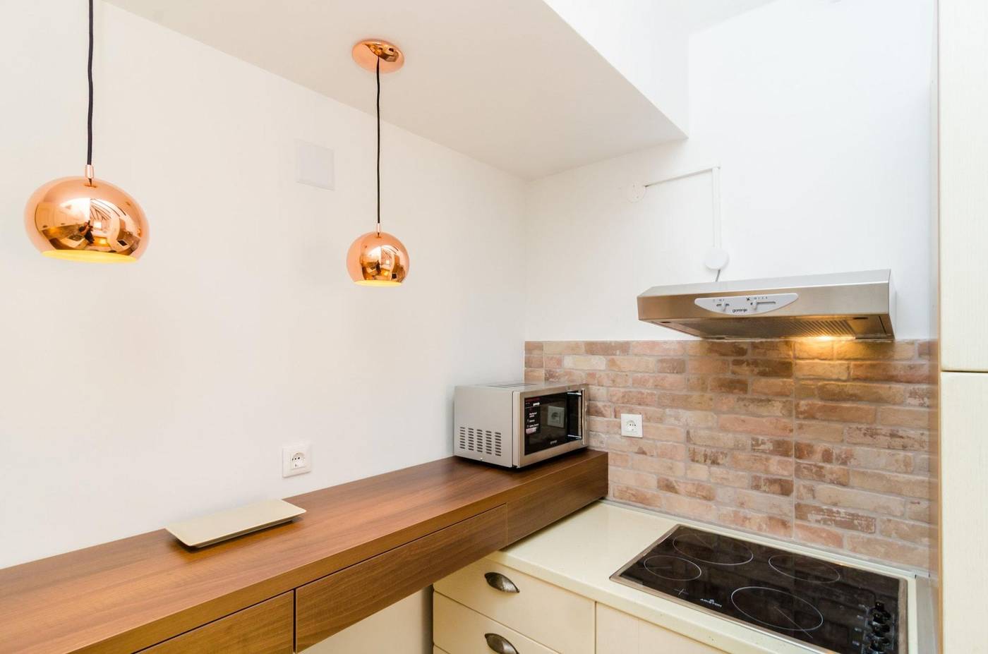 Cinema-View-House-Room-19