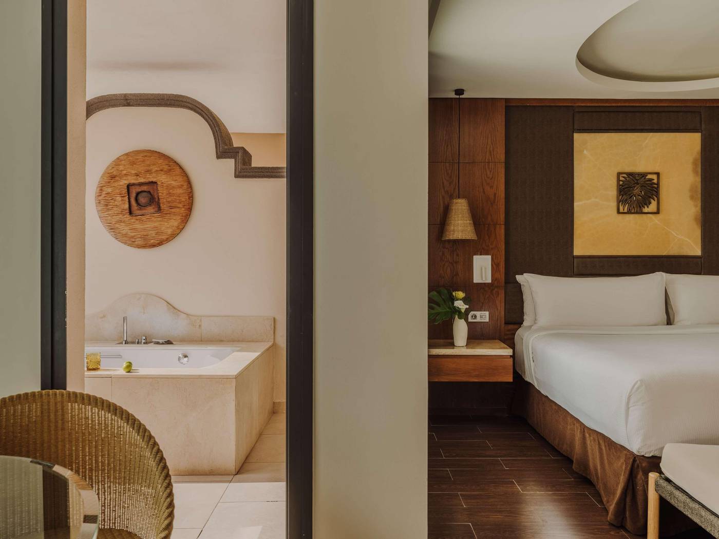 RedLevel-at-Melia-Palacio-de-Isora-Room-43