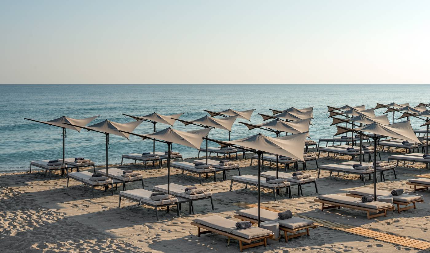 Ikones-Seafront-Luxury-Suites---Adults-Only-Beach-52