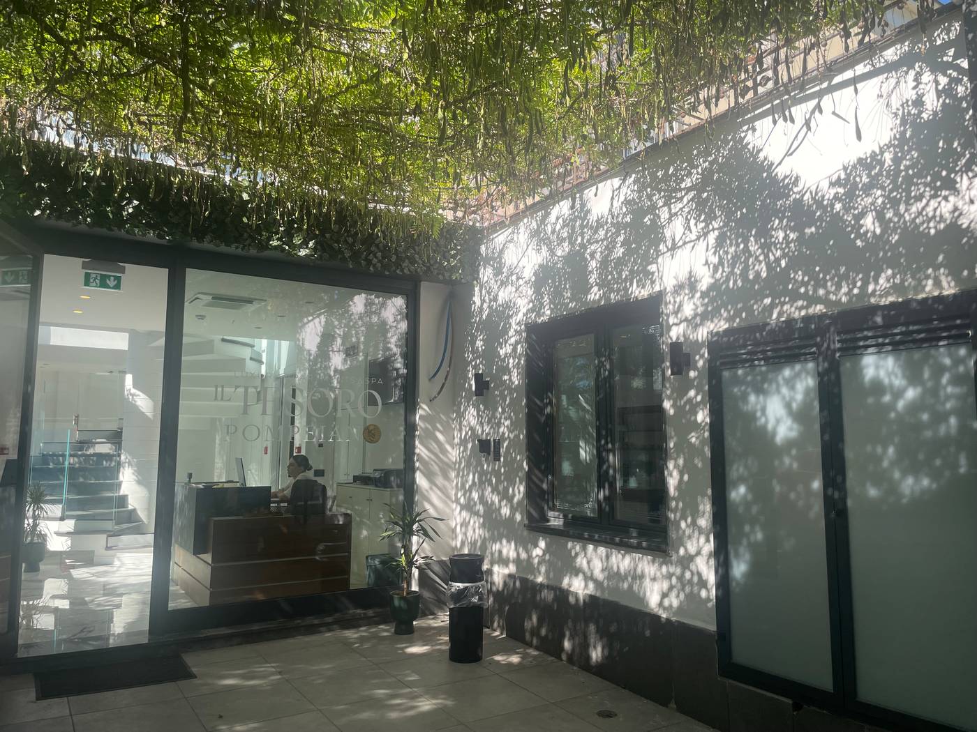 Hotel Tesoro Pompeiano - Italy - Pompei - Lobby - 6