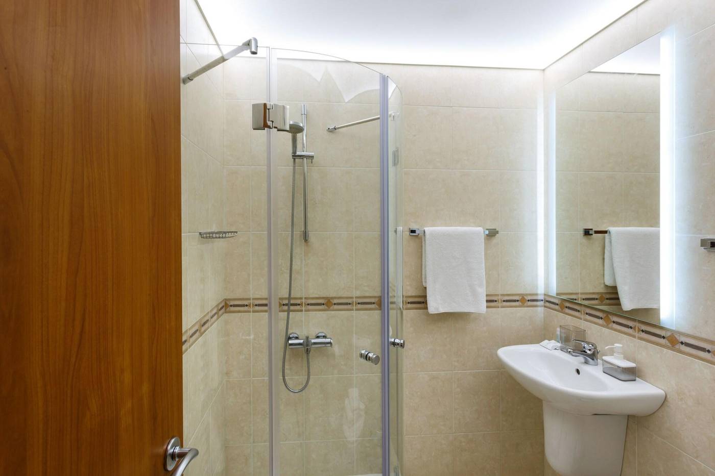 CityResidence Aparthotel-Bulgaria-Sofia-Room-9