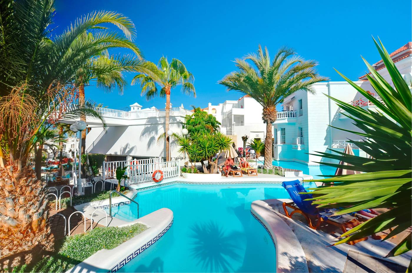 Lagos-De-Fanabe-Apartments-Pool-8