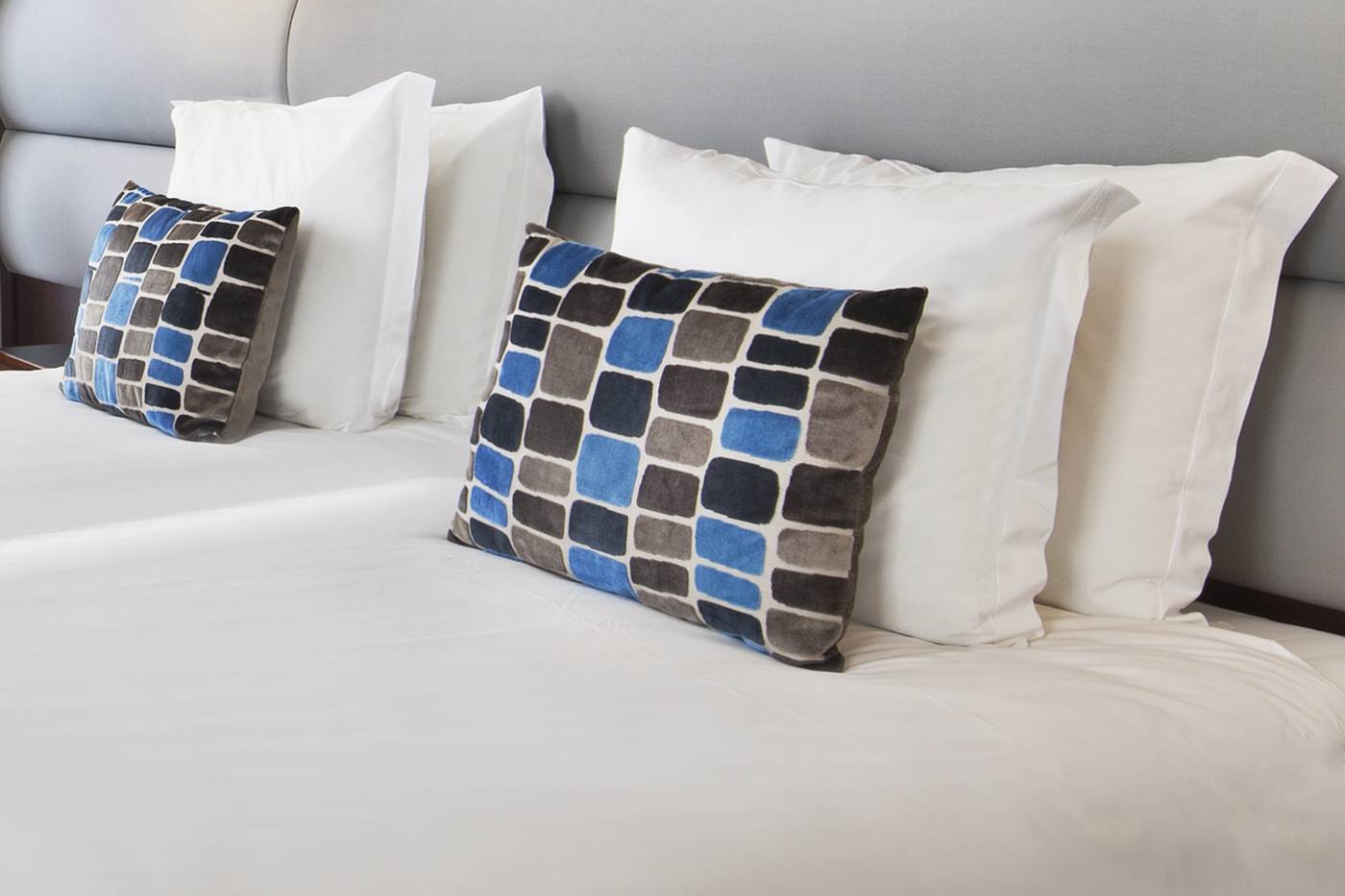 TURIM-Terreiro-do-Paco-Hotel-Room-7