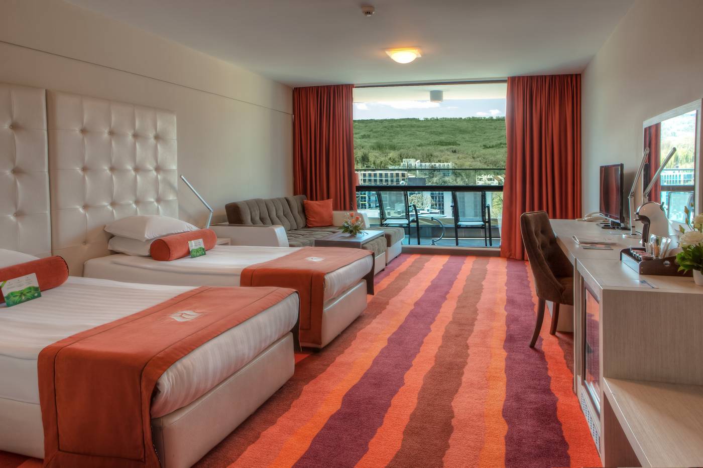 International-Hotel-Casino---Tower-Suites-Room-25