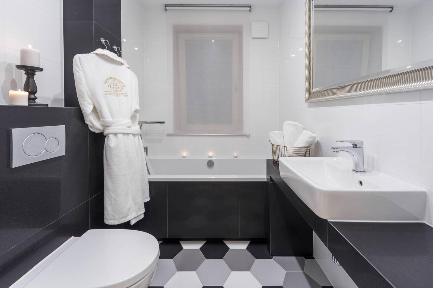 Feniks-Fragola-Apartments-Room-82