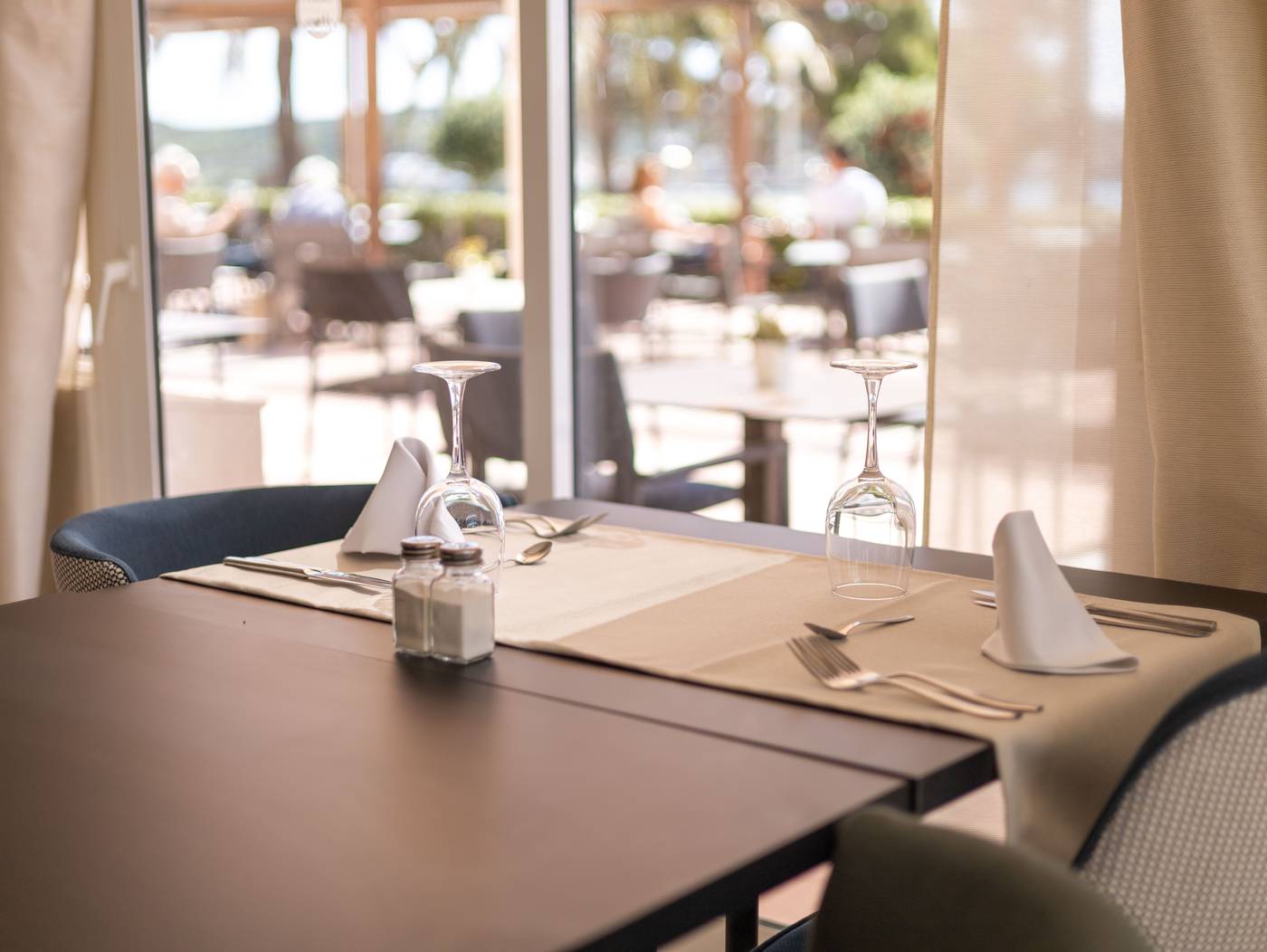 Seth-Port-Mahon-Restaurant-21