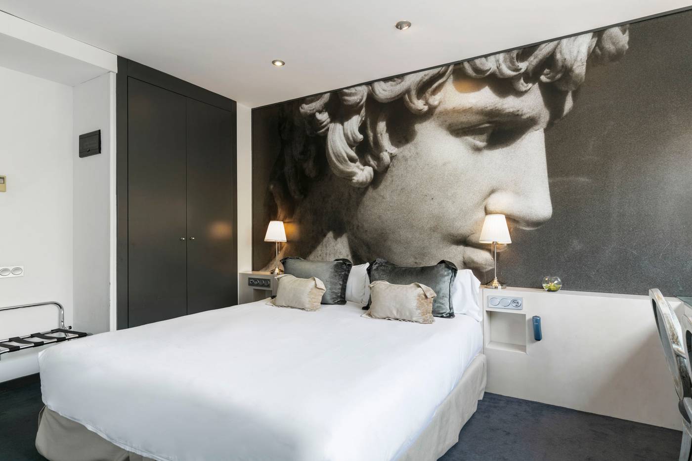 Globales-Acis---Galatea-Hotel-Room-29