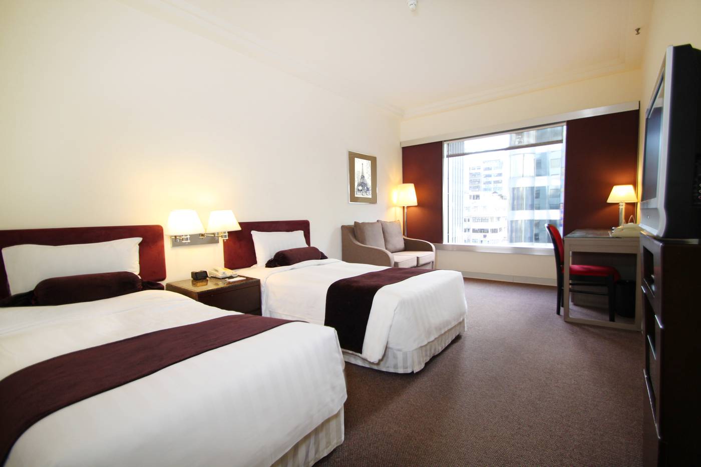 Prudential-Hotel-Room-10