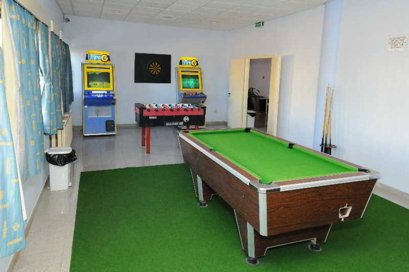 Amore-Hotel-Apartments-Sports-and-Entertainment-55
