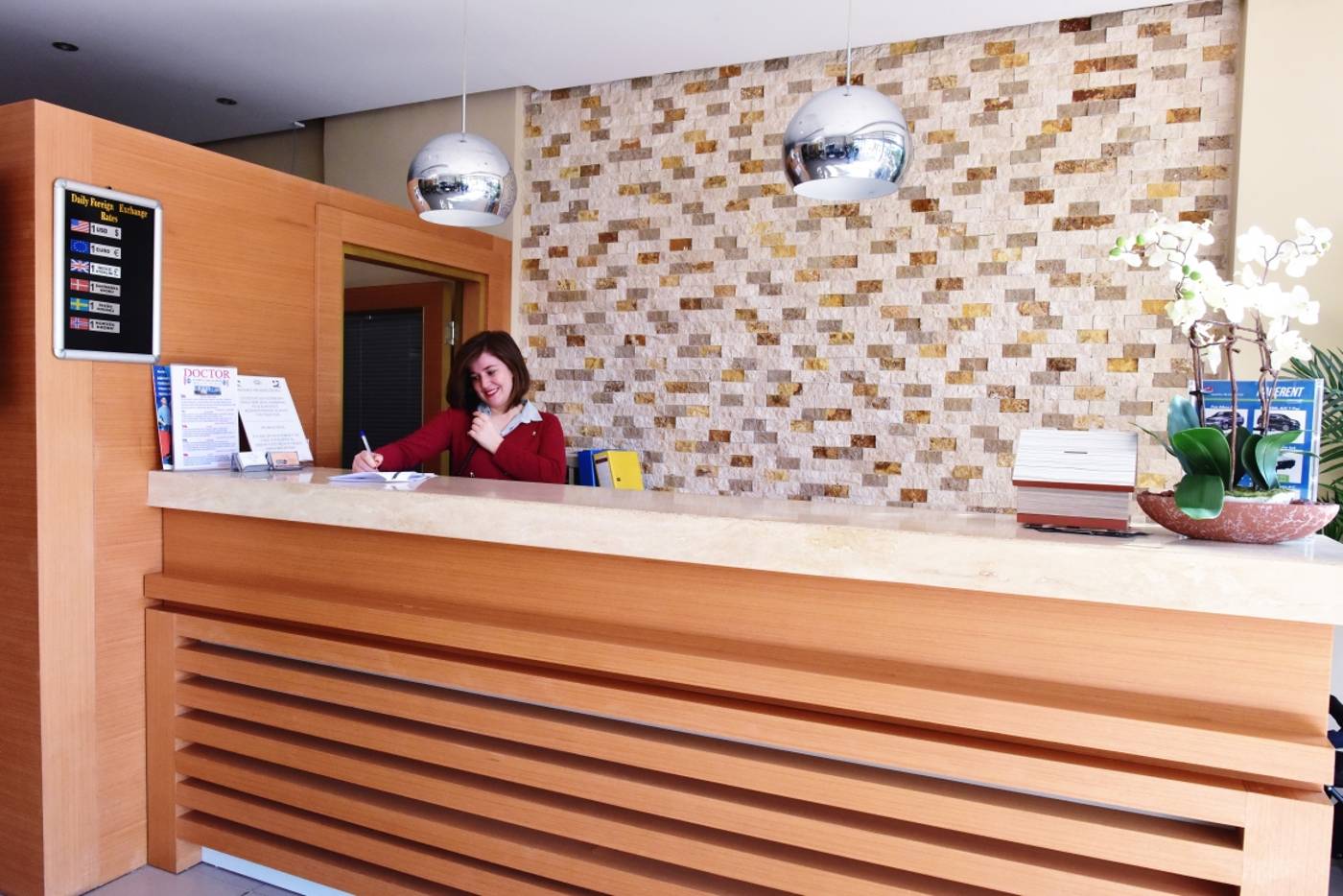 Elite-Orkide-Suite-Hotel-Lobby-39