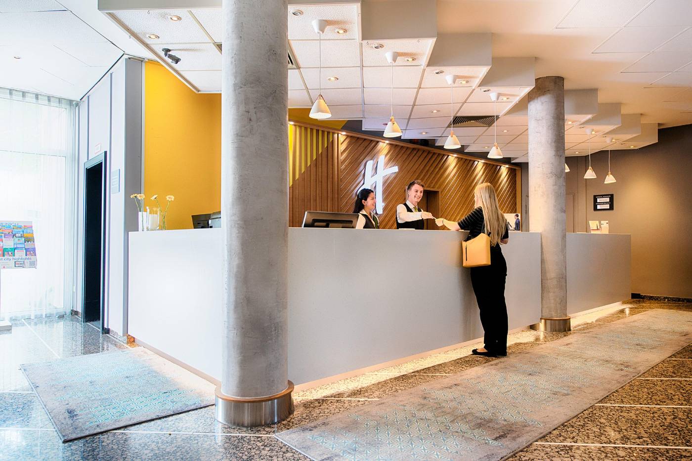 Holiday-Inn-Munich-South-General-view-17