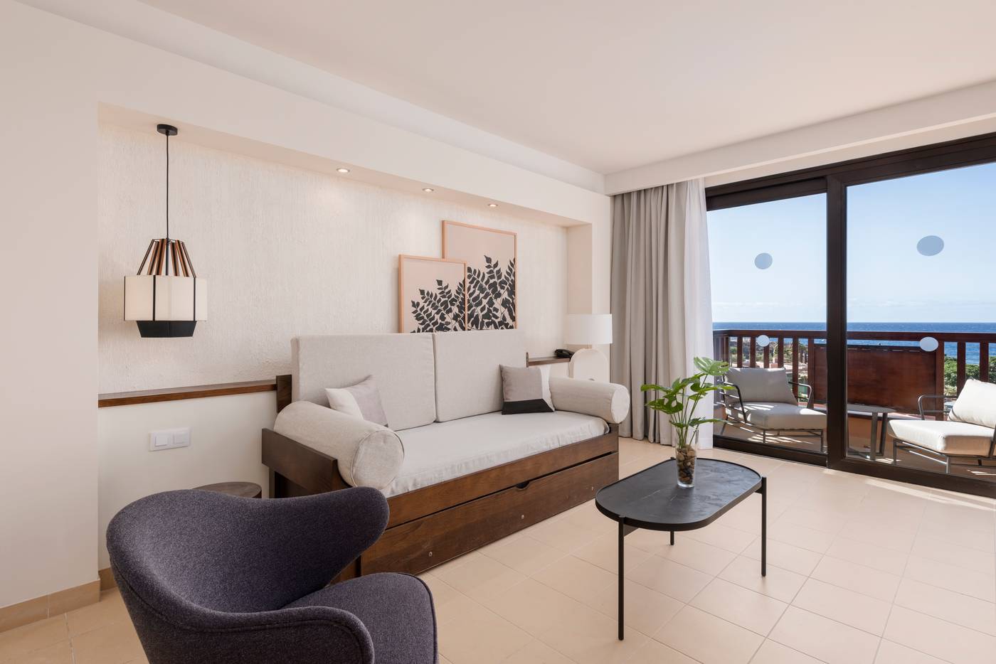 Barcelo-Tenerife-Royal-Level-Room-25