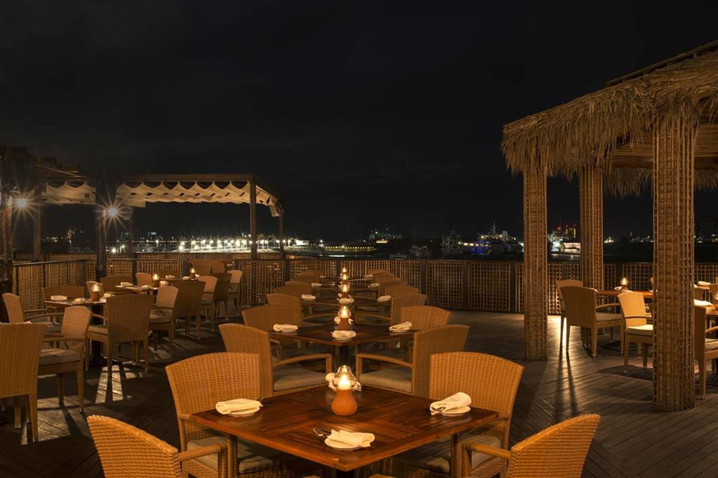 Le-Meridien-Mina-Seyahi-Beach-Resort---Marina-General-view-27