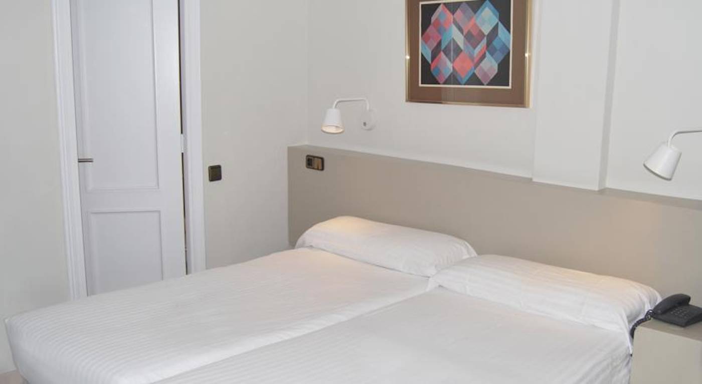 Prestige-Mar-y-Sol-Room-15