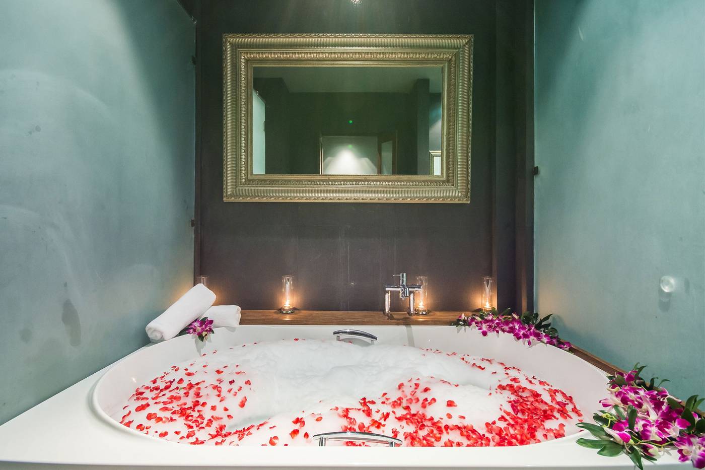 Sunsuri-Phuket-Sports-and-Entertainment-39