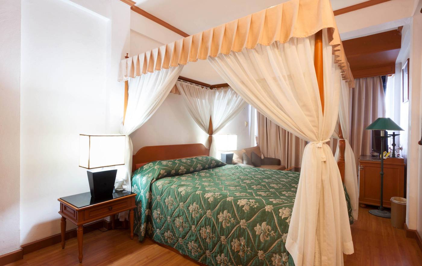 Orchid-Hotel-Kalim-Bay-Phuket-Room-13