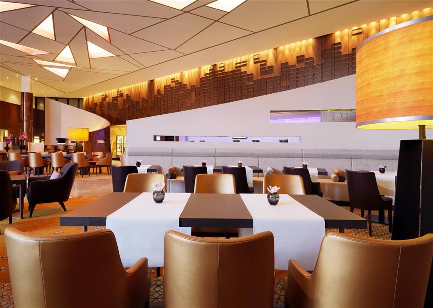 Sheraton-Berlin-Grand-Hotel-Esplanade-General-view-22